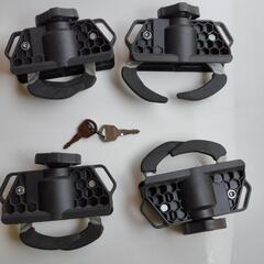 INNO  ルーフボックスウェッジBRS660白の画像