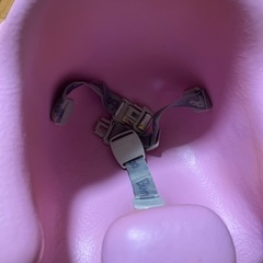 ベビー用品 Bumbo バンボ 赤ちゃん用チェア 椅子 ピンク色の画像