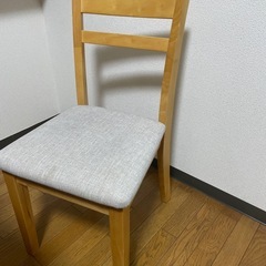 折りたたみテーブル＋イス2脚の画像