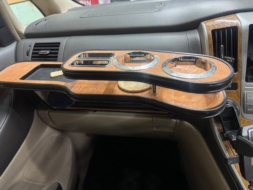 セット!!10系アルファード フロントテーブル