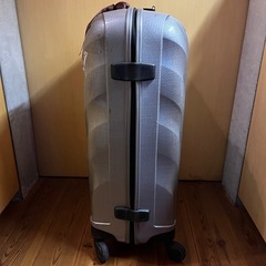 差し上げます　サムソナイト コスモライト 68L シルバーの画像