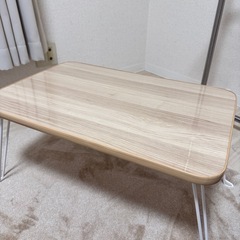 【美品・使用1回のみ】コーナン 折りたたみミニテーブル（鏡面テーブル6040）の画像