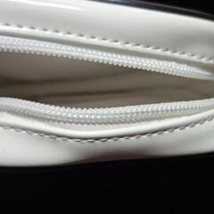 エナメル型小物入れ(千葉ロッテマリーンズ)の画像