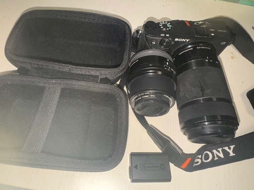 【17日まで】SONYミラーレスカメラ　α6400 ダブルズームレンズキッド