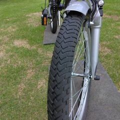 折り畳み自転車　20インチの画像