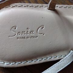 試し履きのみ　Sonia C イタリア製 レザーサンダル　38（24cm相当）の画像
