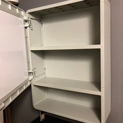 IKEA ミラーキャビネットの画像