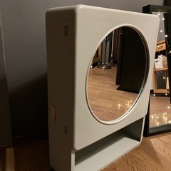IKEA ミラーキャビネットの画像