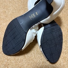 【新品】DIANA パンプスの画像
