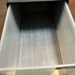 衣装ケースの画像