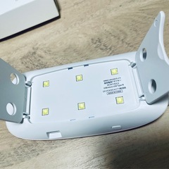 ネイル用UV/LEDライトの画像