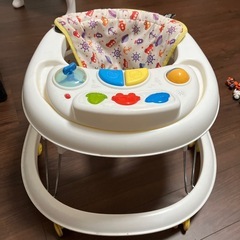 ベビー用の 歩行器の画像