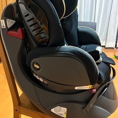 Aprica チャイルドシート フラディアの画像
