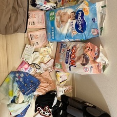 レディース服とベビー用品明日取引できる方の画像