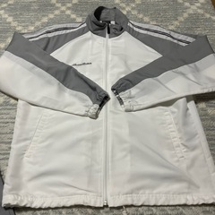 ランバード薄手　ジャージ上下セットの画像