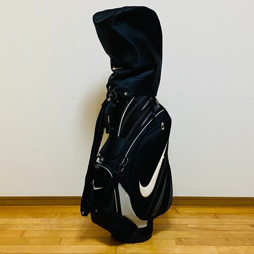 NIKE ナイキ キャディーバッグ 9型 6分割 Wilson ウィルソン AVIATOR ドライバー 10.5° BRIDGESTONE TOURSTAGE MR-23 CLUB X ユーティリティー 3番 19° Wilson ウィルソン AVIATOR SHORT LENGTH WA-375 アイアン 3番 4番 5番 6番 7番 8番 9番 ウェッジ P ピッチング A アプローチ S サンド Tour Classic  Persimmon パター
