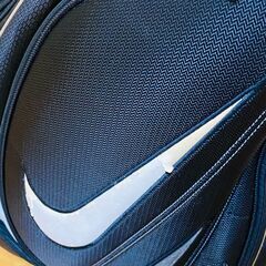 NIKE ナイキ キャディーバッグ 9型 6分割 Wilson ウィルソン AVIATOR ドライバー 10.5° BRIDGESTONE TOURSTAGE MR-23 CLUB X ユーティリティー 3番 19° Wilson ウィルソン AVIATOR SHORT LENGTH WA-375 アイアン 3番 4番 5番 6番 7番 8番 9番 ウェッジ P ピッチング A アプローチ S サンド Tour Classic Royal Persimmon パターの画像
