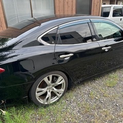 y51 フーガ 370 vip サンルーフ付きの画像