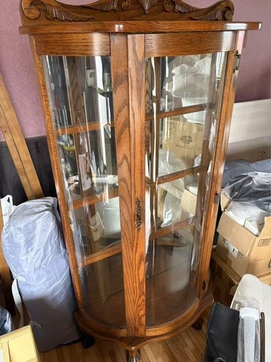 木製ガラスキャビネット