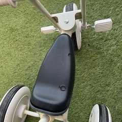 無印良品 三輪車 オフホワイトの画像