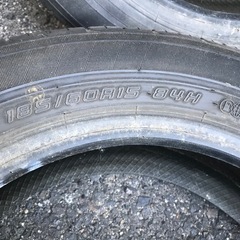 185／60r15  中古タイヤ
の画像