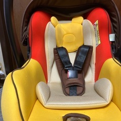 新生児用チャイルドシートの画像