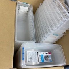 8/19（火）AM11時まで限定出品‼️100均 小物 収納ケース 150個くらい　の画像