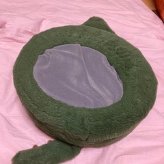 クッション　恐竜　の画像