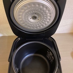炊飯器の画像