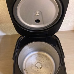 炊飯器の画像