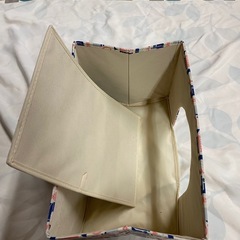 猫用箱の画像
