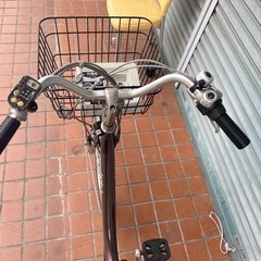大阪市内配達無料 中古ブリヂストン電動アシスト自転車の画像