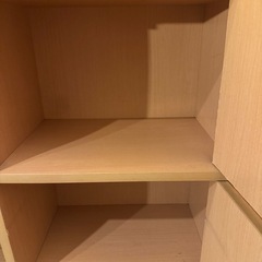 3段扉付きカラーボックスの画像