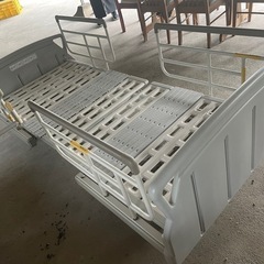 パラマウントベッド　電動リクライニングの画像