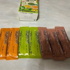 【交渉中】ミルク　離乳食セットの画像