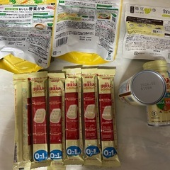 【交渉中】ミルク　離乳食セットの画像