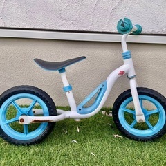 キックバイクの画像