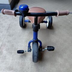 三輪車の画像