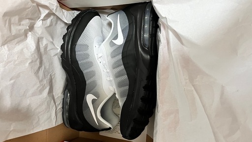 NIKE AIR MAX インビガー