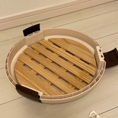 うさぎのキャリーケースの画像