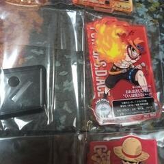 ワンピースグッズまとめ売り14点の画像