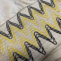 ZARA 刺繍トップスの画像