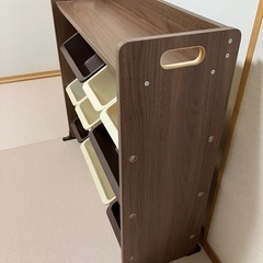 おもちゃ収納ラックの画像