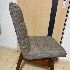 椅子の画像