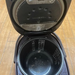 炊飯器の画像