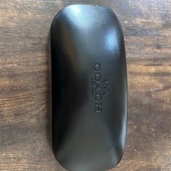 新品　美品　未使用　COACH ブラック サングラス ケース付きの画像