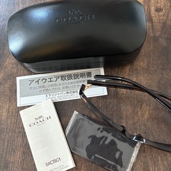 新品　美品　未使用　COACH ブラック サングラス ケース付きの画像
