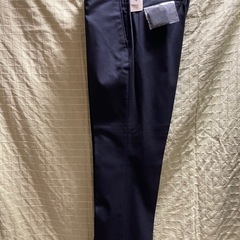 未着用新品 紺色　メンズスーツの画像