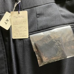 未着用新品 紺色　メンズスーツの画像