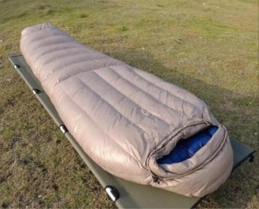 ダウンシュラフ　マミー型